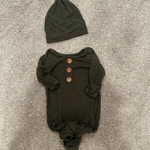 Lou Lou 0-3 with hat